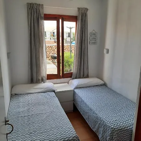 Apartamento En Arenal A 5 Minutos De La Playa Arenal d'en Castell Exterior photo