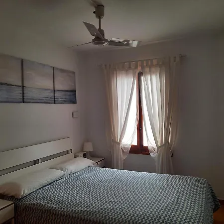 Apartamento En Arenal A 5 Minutos De La Playa Arenal d'en Castell Exterior photo